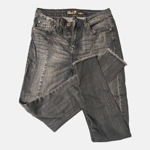 Seven Jeans